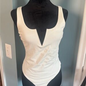 LULU’s Sleeveless V-Neck White Bodysuit Top